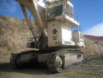 Liebherr 994 Super Long Reach