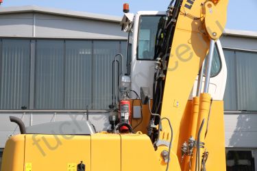 Liebherr A 904 C HD
