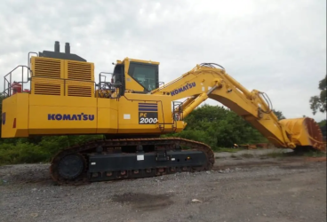 Komatsu PC2000