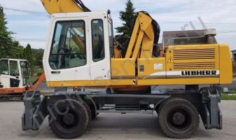 Liebherr A 924 B