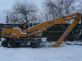 Liebherr A 904 в Санкт-Петербурге