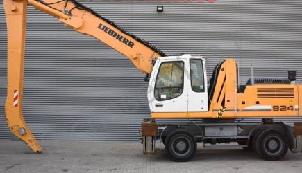 Liebherr A 924 C