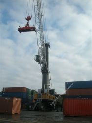 Liebherr LHM 400