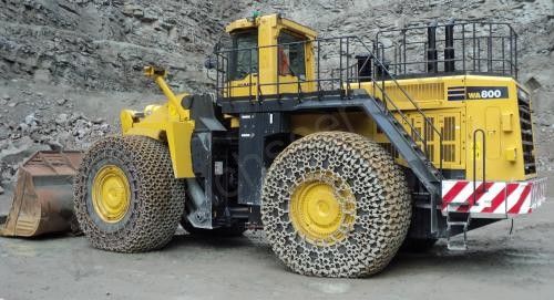 Komatsu WA 800