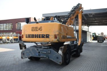 Liebherr A 924 C