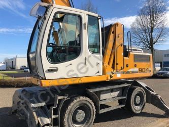 Liebherr A 904 C