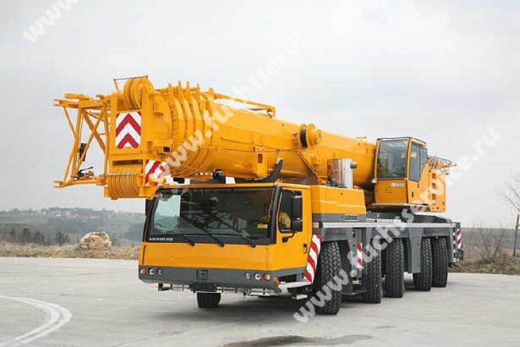 Liebherr LTM 1220-5.2