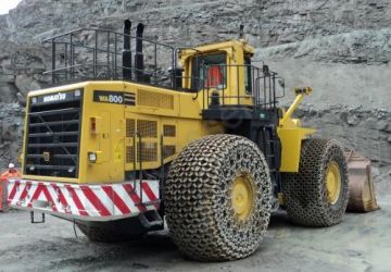 Komatsu WA 800