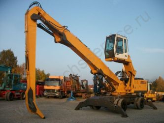 Liebherr A 932