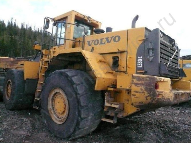 Volvo L 330 E