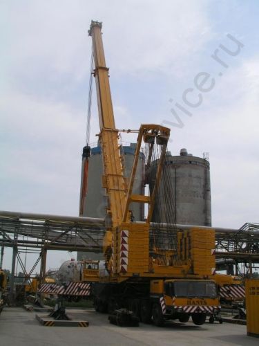 Liebherr LTM 1800 / LG 1550