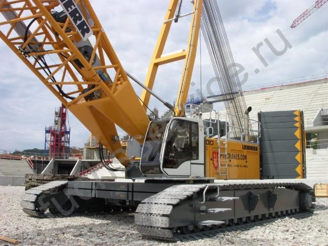 Liebherr LR 1300