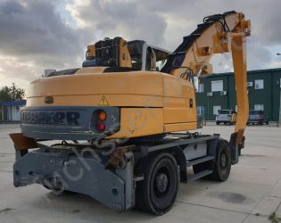 Liebherr A 316