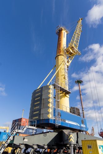 Liebherr LHM600