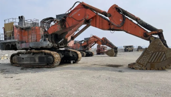Hitachi EX2600-6