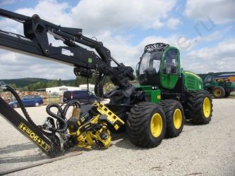 John Deere 1270 E