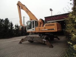 Liebherr A 932